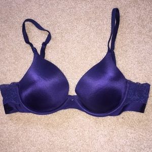 Victoria’s Secret Biofit bra
